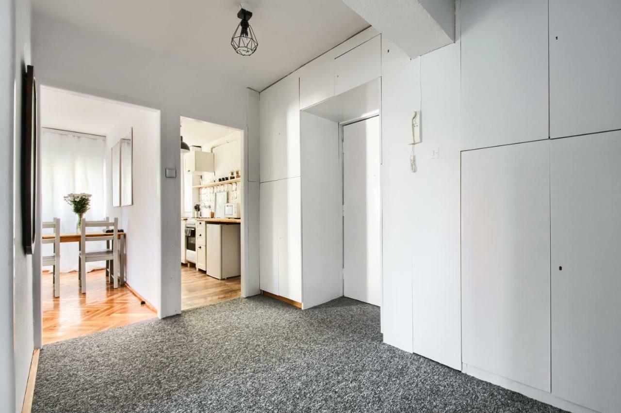 Chmielna Hammock Apartment Варшава Экстерьер фото