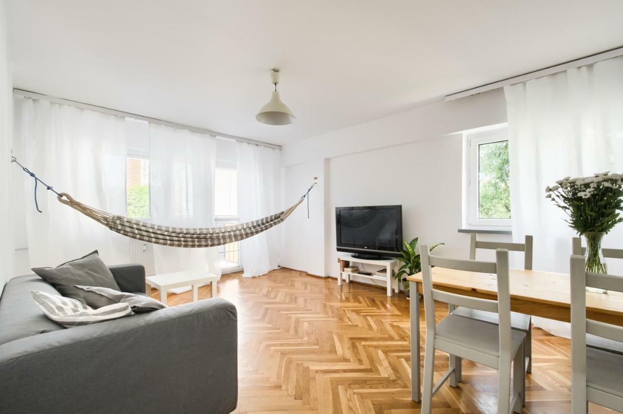 Chmielna Hammock Apartment Варшава Экстерьер фото